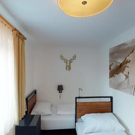 Alpin - 6 By Four Seasons * Kaprun