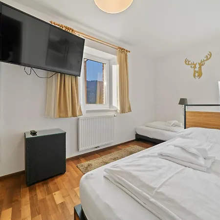 Alpin - 6 By Four Seasons