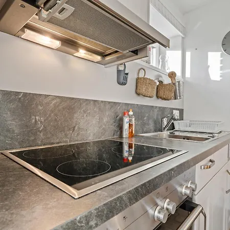 Alpin - 6 By Four Seasons Апартаменты *