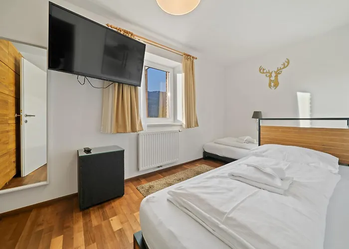 Alpin - 6 By Four Seasons